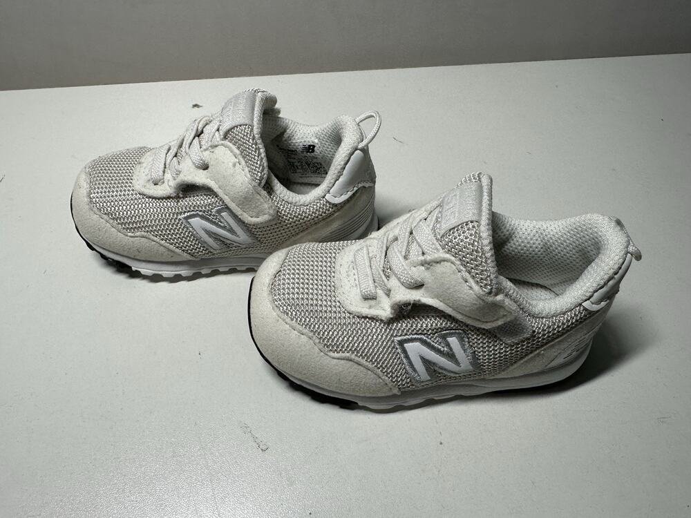 New Balance Kid 515 New-B Hook & Loop Sneaker Sz 3 M